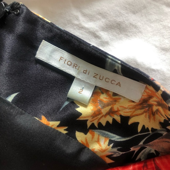 Black Fiori di Zucca A-line dress with bold flower print - Picture 5 of 6